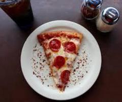 Pizza Franchise Cost vs. Profit: What Investors Should Know